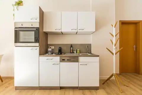 Apartment Ruhige Und Stilvolle Am Clara-zetkin-park *