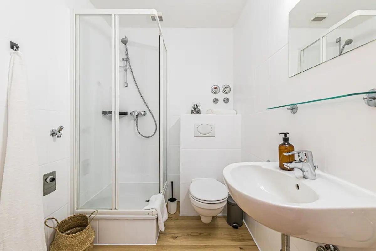 Apartment Ruhige Und Stilvolle Am Clara-zetkin-park *
